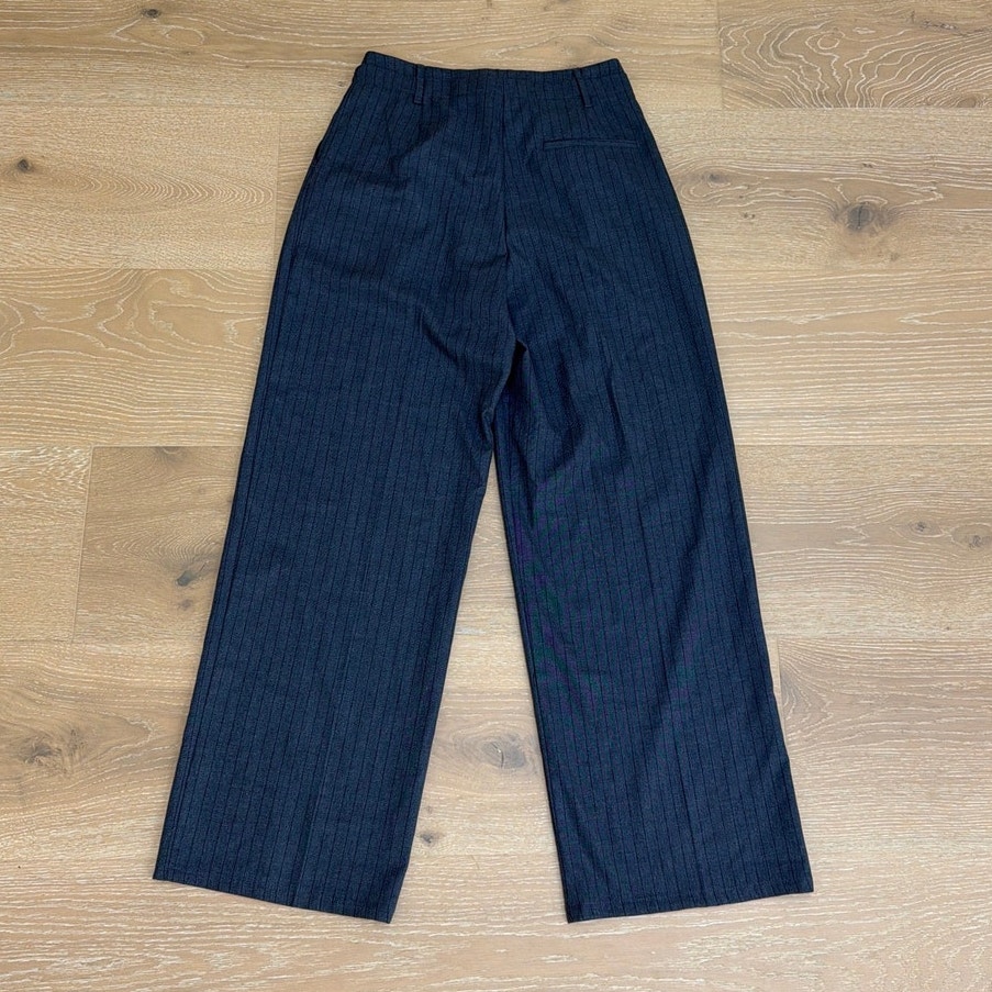 Bershka Trousers Wide Leg Pinstripe Size Us6 Gray Blue — image 6 of 6